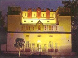 Bijay Niwas Palace 