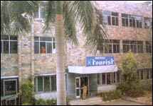Tourist Deluxe Delhi Hotel