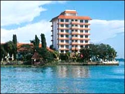 Taj Malabar Hotel