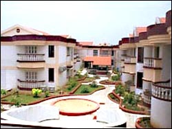 Lotus Suites Hotel