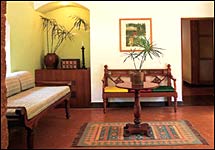 Pausada Tauma Hotel