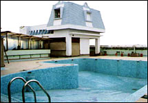 Vishwaratna Hotel