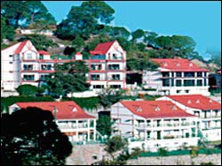 Kasauli Resorts 