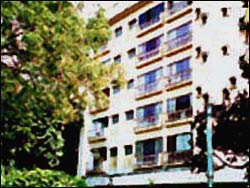 Rutt Deen Hotel
